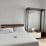 Seaside * Sarandë