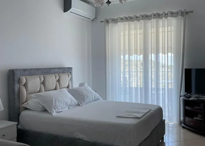 Апартаменты Seaside Саранда